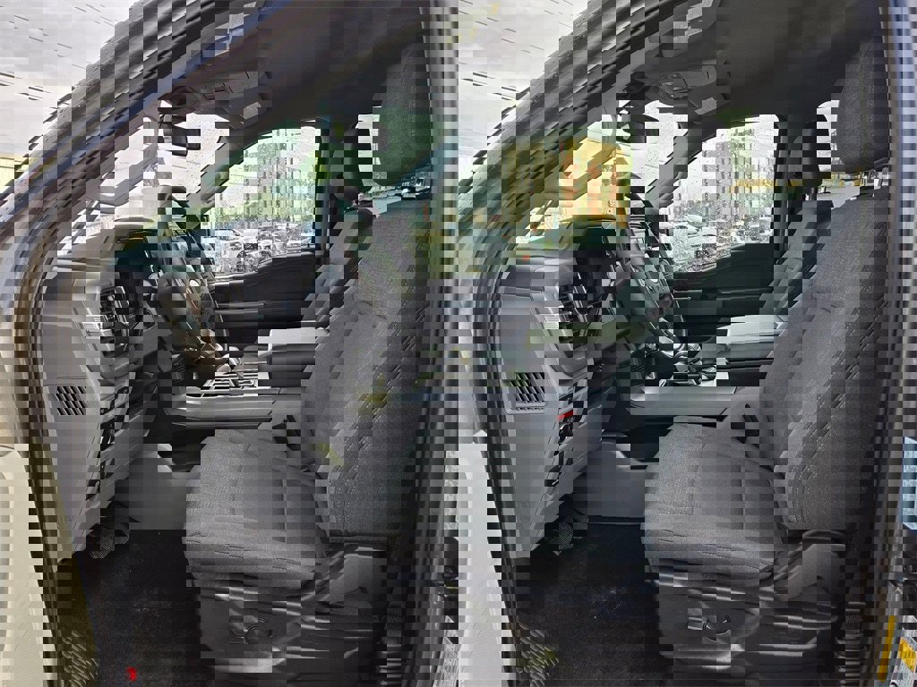 Used 2024 Ford F150 Lightning XLT image 12