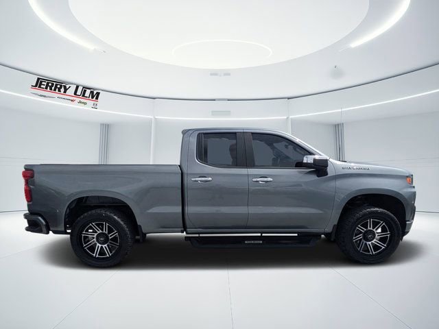Used 2019 Chevrolet Silverado 1500 Custom w/ Custom Value Package image 2