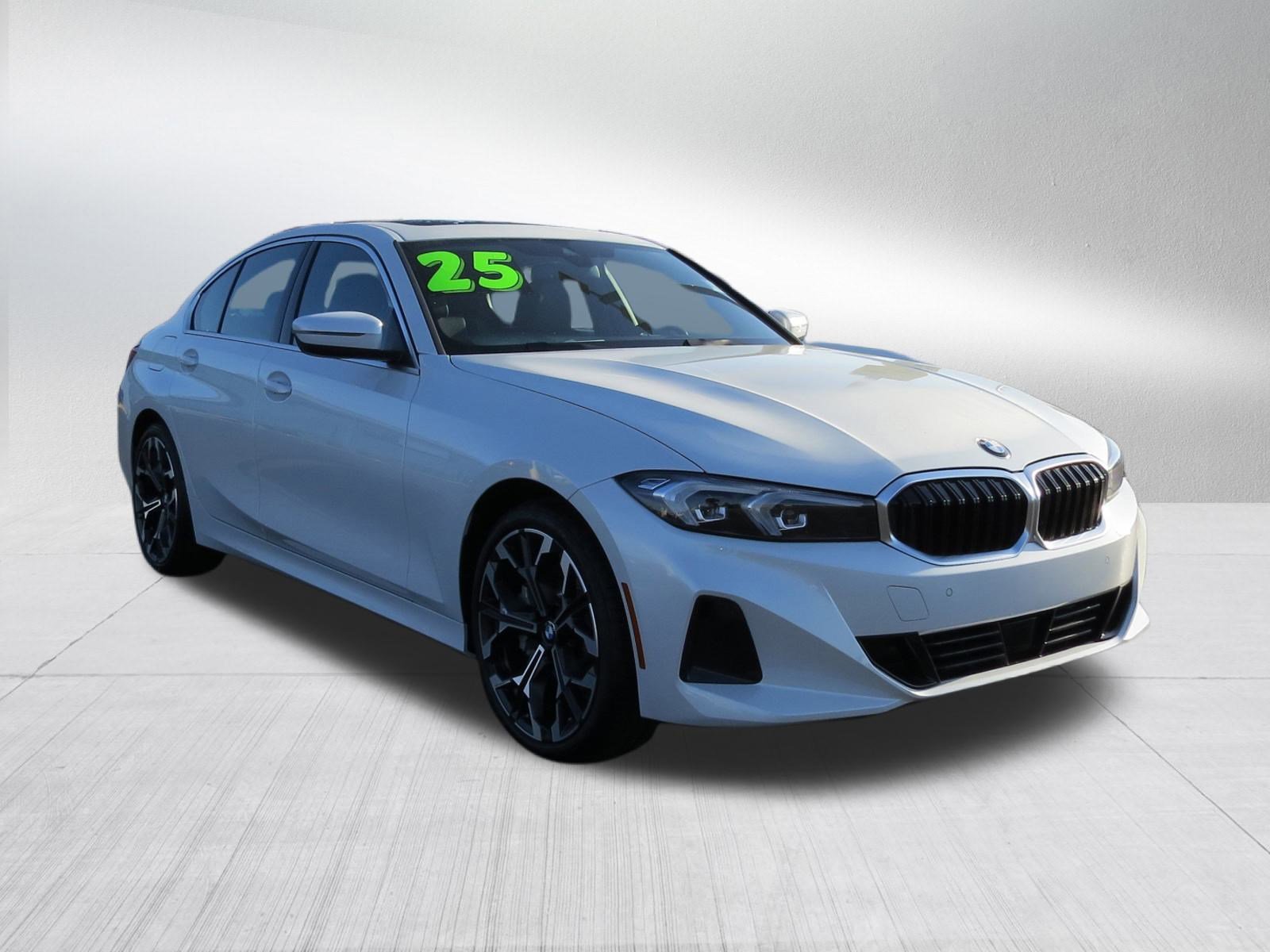 New 2025 BMW 330i xDrive Sedan w/ Convenience Package image 2