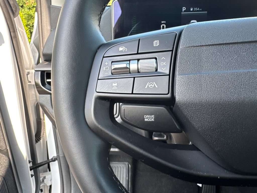 Used 2026 Kia Sportage LX FWD image 24
