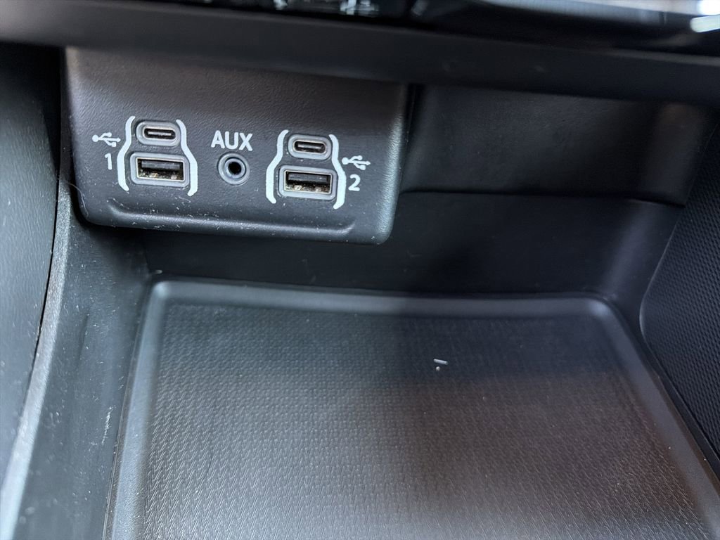 Used 2025 Dodge Durango GT AWD/4WD image 27