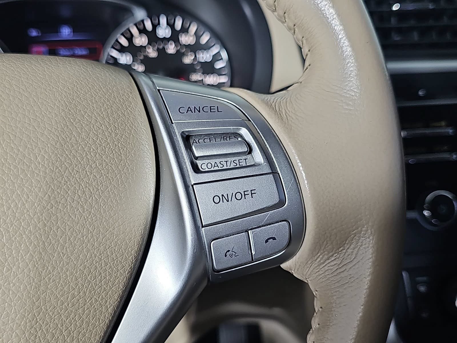 Used 2016 Nissan Altima 2.5 SV w/ Convenience Package FWD image 17