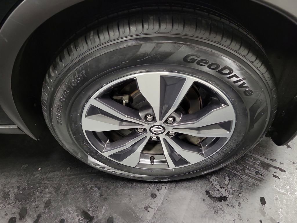 Used 2021 Nissan Murano SV image 10