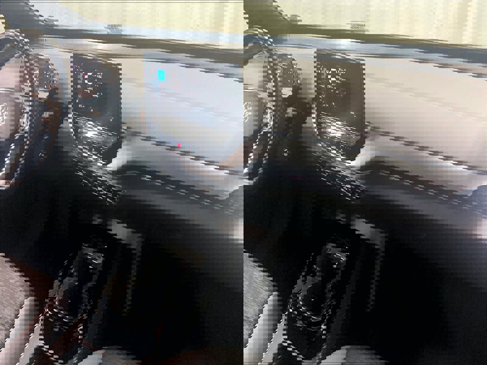 Used 2021 Volkswagen ID.4 Pro w/ ID.4 Protection Package image 14