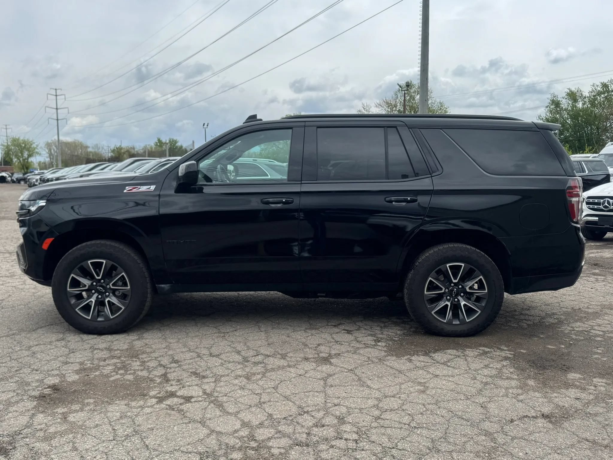 Used 2022 Chevrolet Tahoe Z71 AWD/4WD image 6