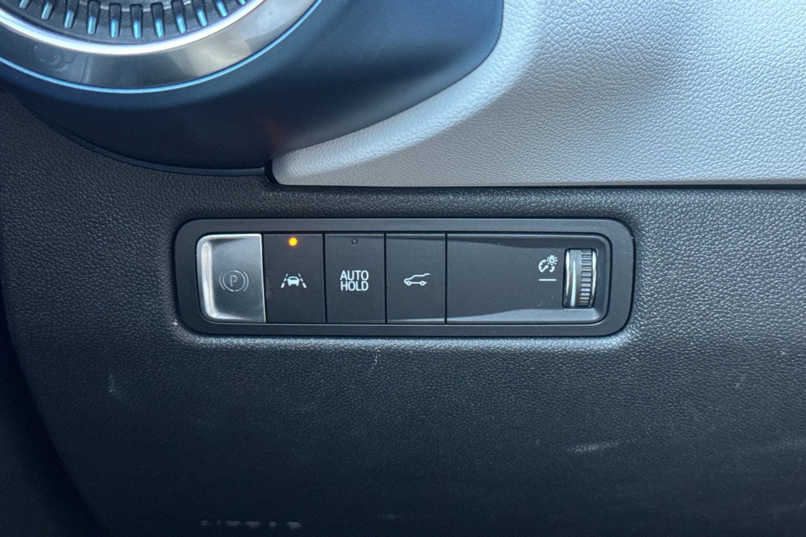 Used 2024 Chevrolet Equinox EV LT FWD image 38