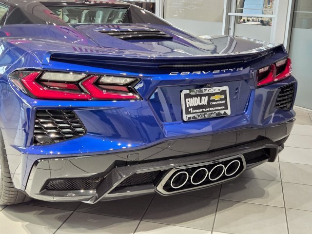 New 2027 Chevrolet Corvette Stingray Convertible w/ Stealth Interior Trim Package RWD image 5