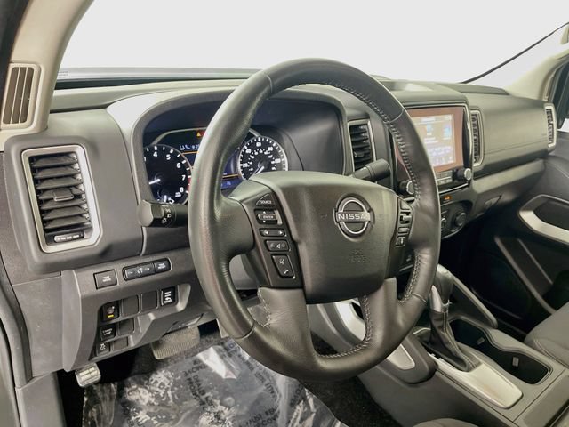 Used 2024 Nissan Frontier SV w/ SV Convenience Package RWD image 10