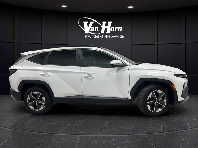 Used 2025 Hyundai Tucson SEL AWD/4WD image 2