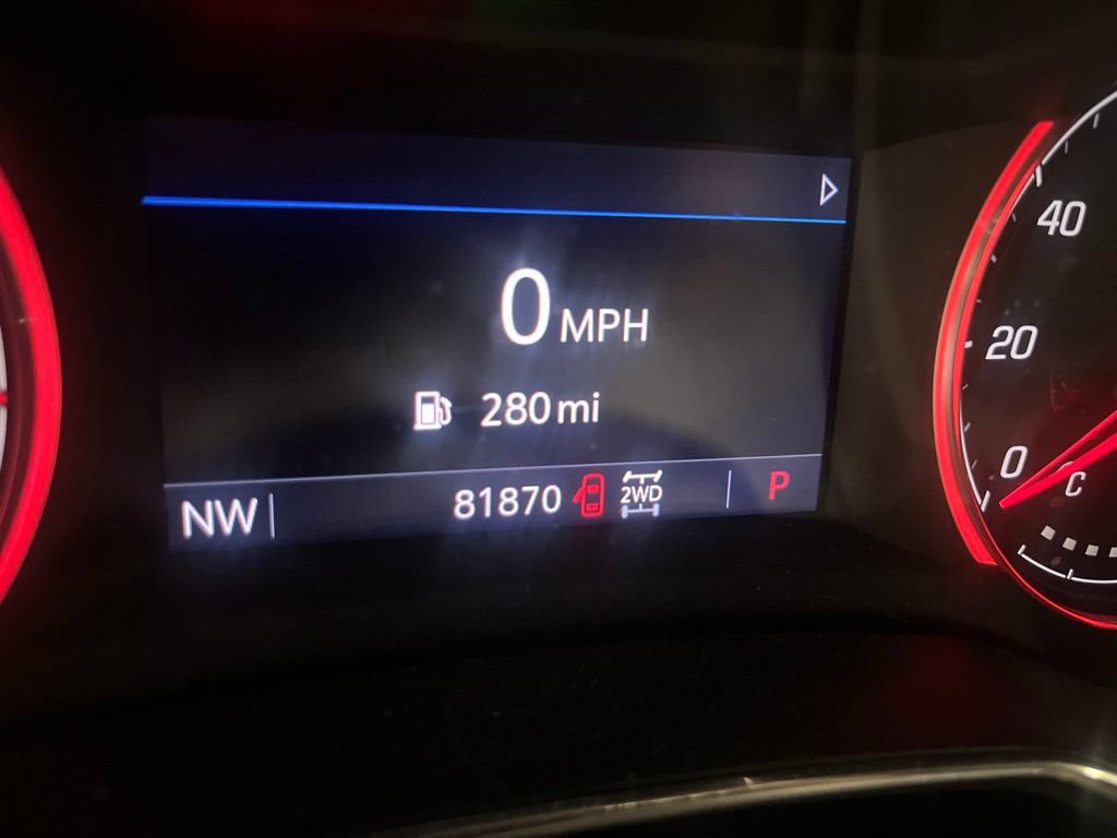 Used 2021 Chevrolet TrailBlazer RS w/ Sun and Liftgate Package AWD/4WD image 5
