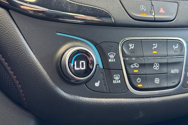 Used 2023 Chevrolet Equinox RS FWD image 29