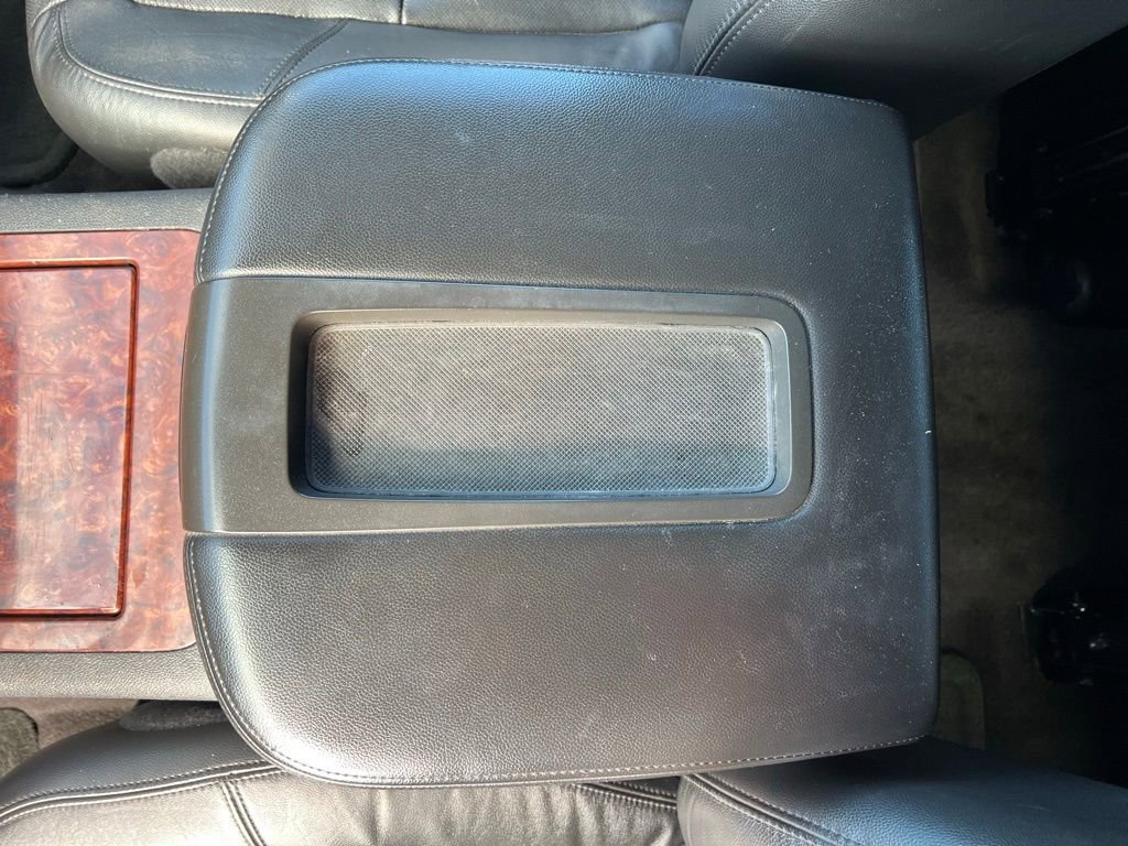 Used 2011 Chevrolet Avalanche LTZ image 28