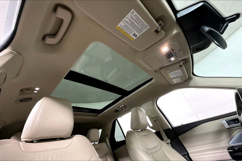 Used 2021 Ford Explorer Platinum w/ Equipment Group 601A image 22