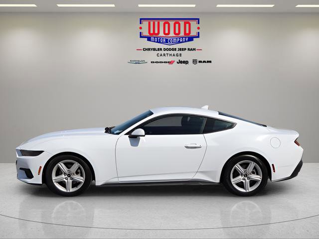 Used 2026 Ford Mustang Coupe image 6