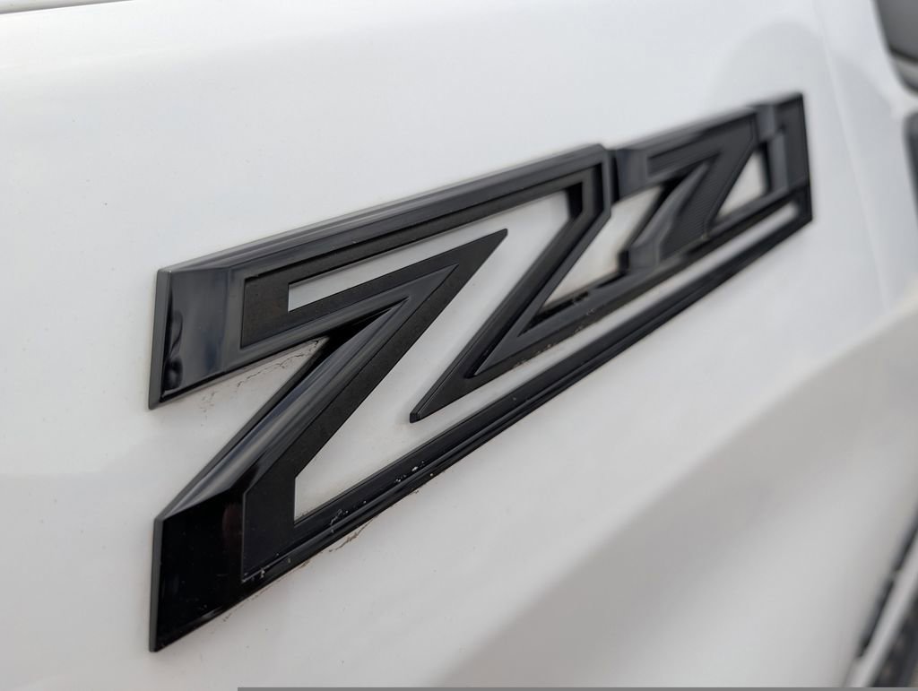 Used 2023 Chevrolet Silverado 1500 RST w/ Z71 Off-Road Package image 34