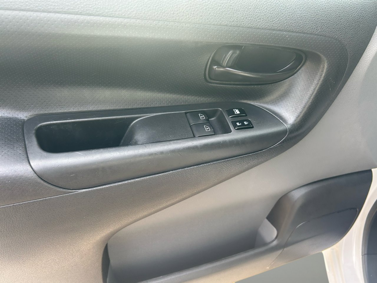 Used 2020 Nissan NV200 S image 9