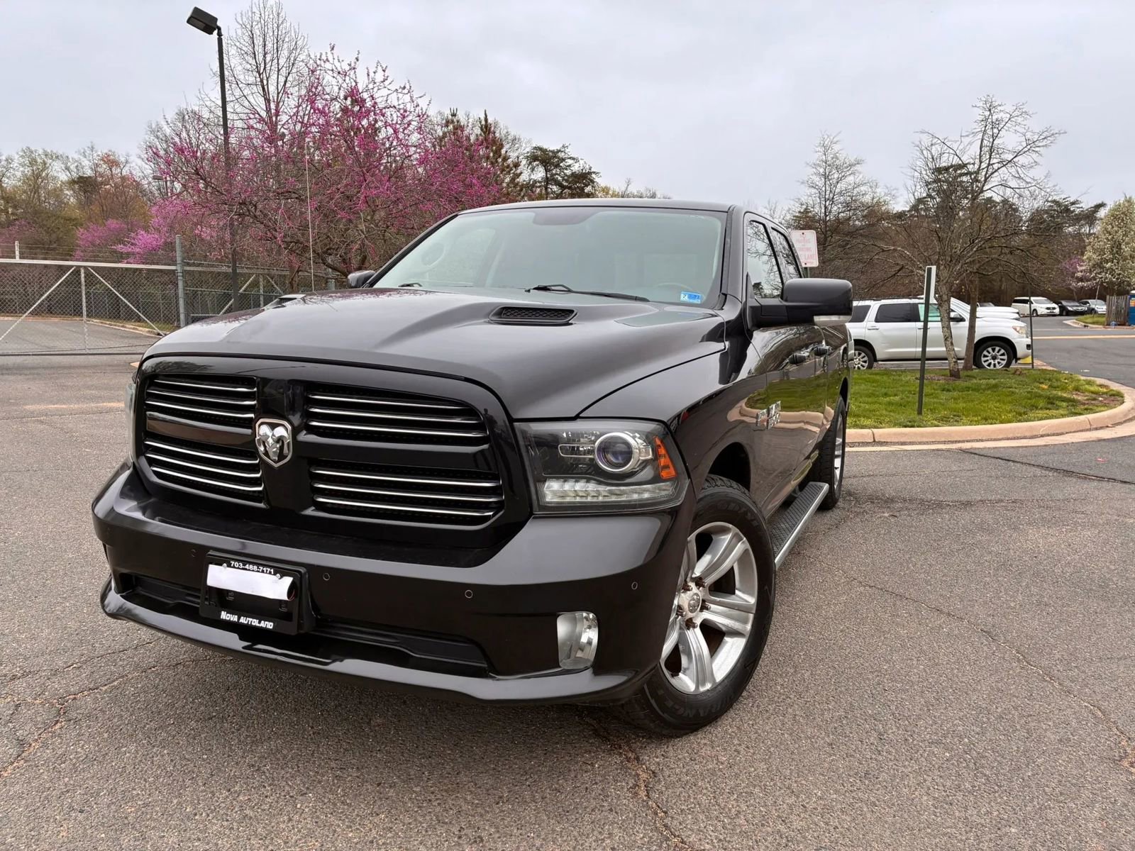 Used 2017 RAM 1500 Sport w/ Sport Premium Group AWD/4WD image 2
