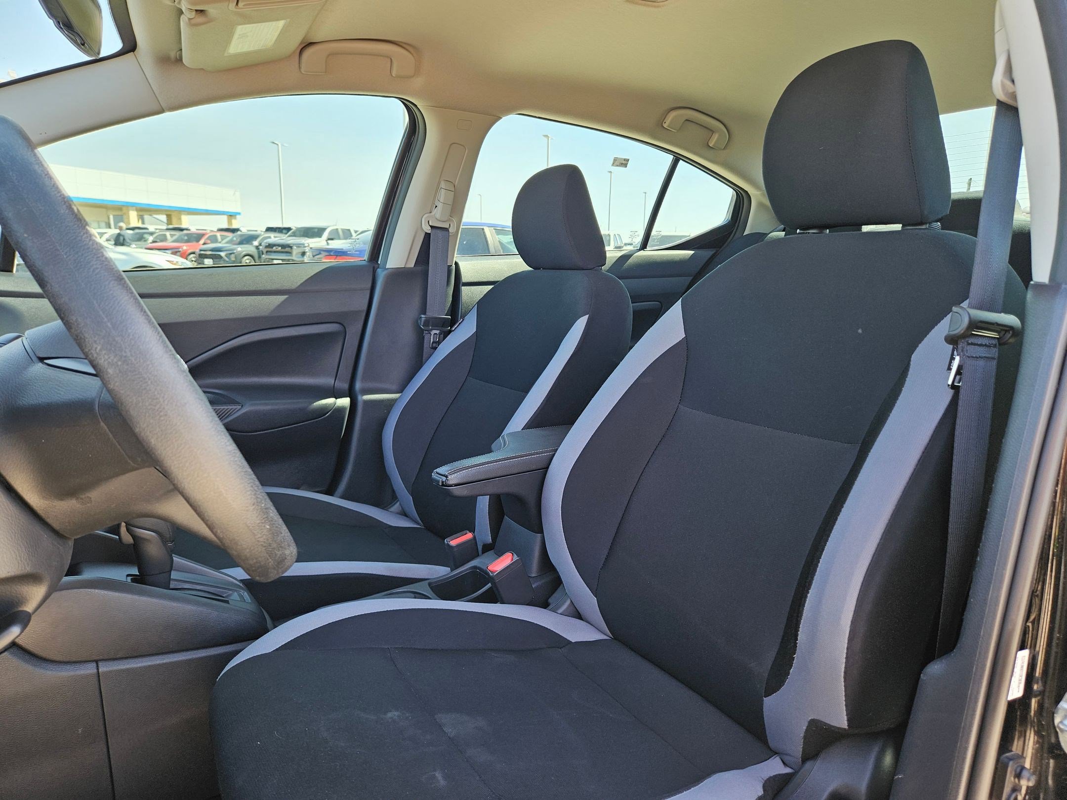 Used 2025 Nissan Versa S w/ S Plus Package image 13