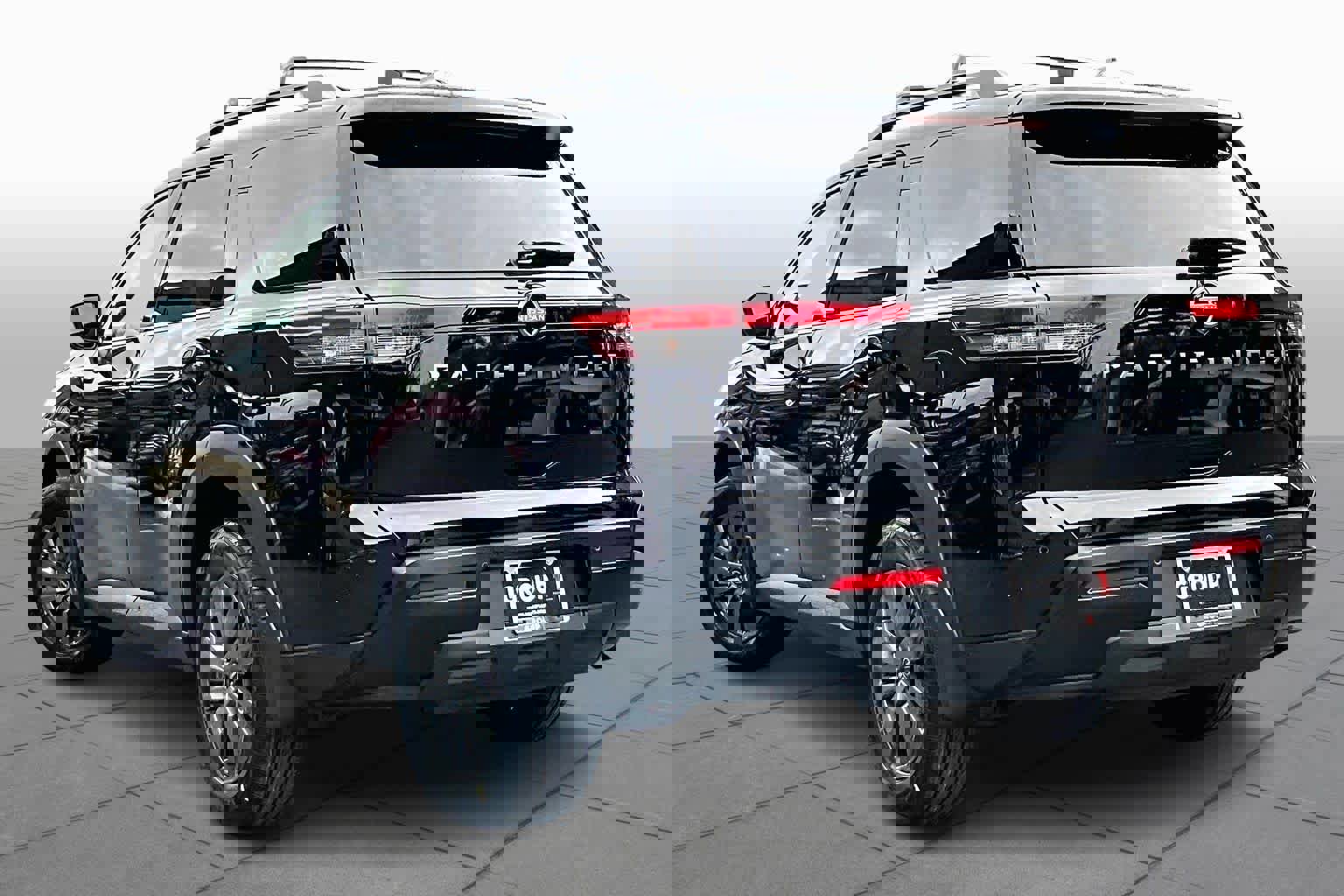 New 2026 Nissan Pathfinder SV image 12