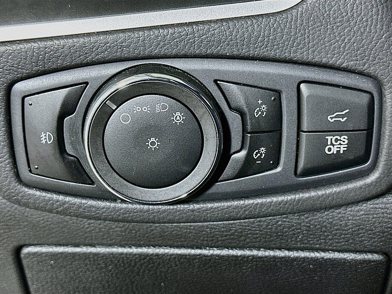 Used 2023 Ford Edge SEL w/ Convenience Package AWD/4WD image 10