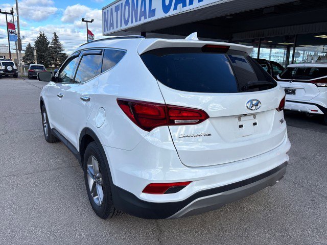 Used 2017 Hyundai Santa Fe Sport image 7