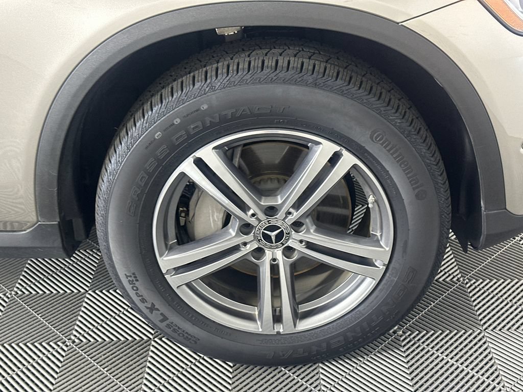 Certified 2022 Mercedes-Benz GLC 300 image 13