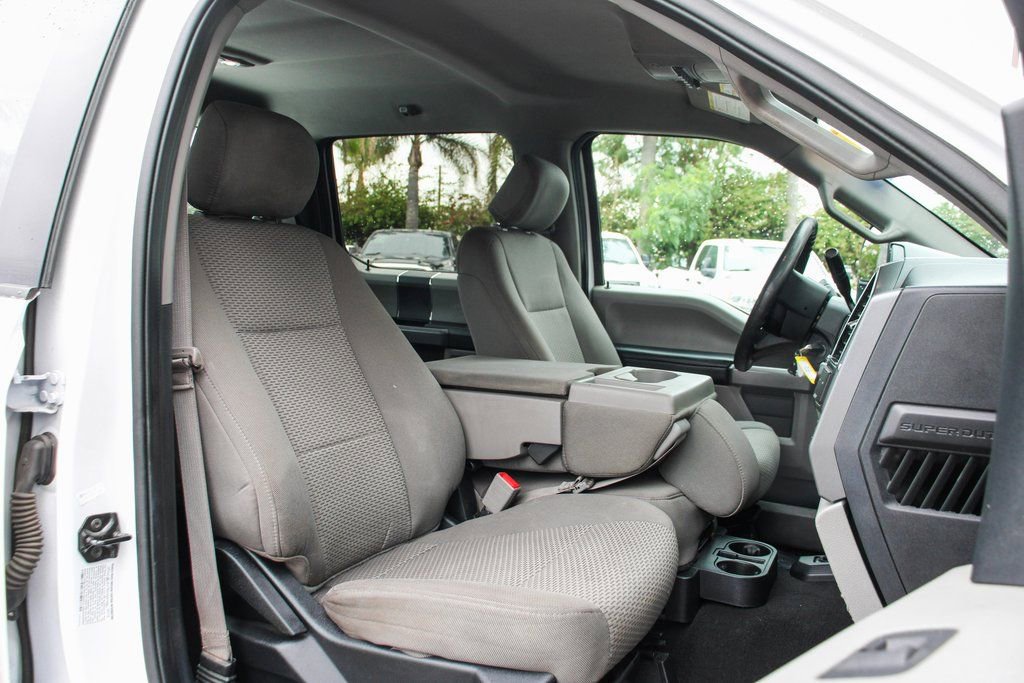 Used 2019 Ford F350 XLT image 37