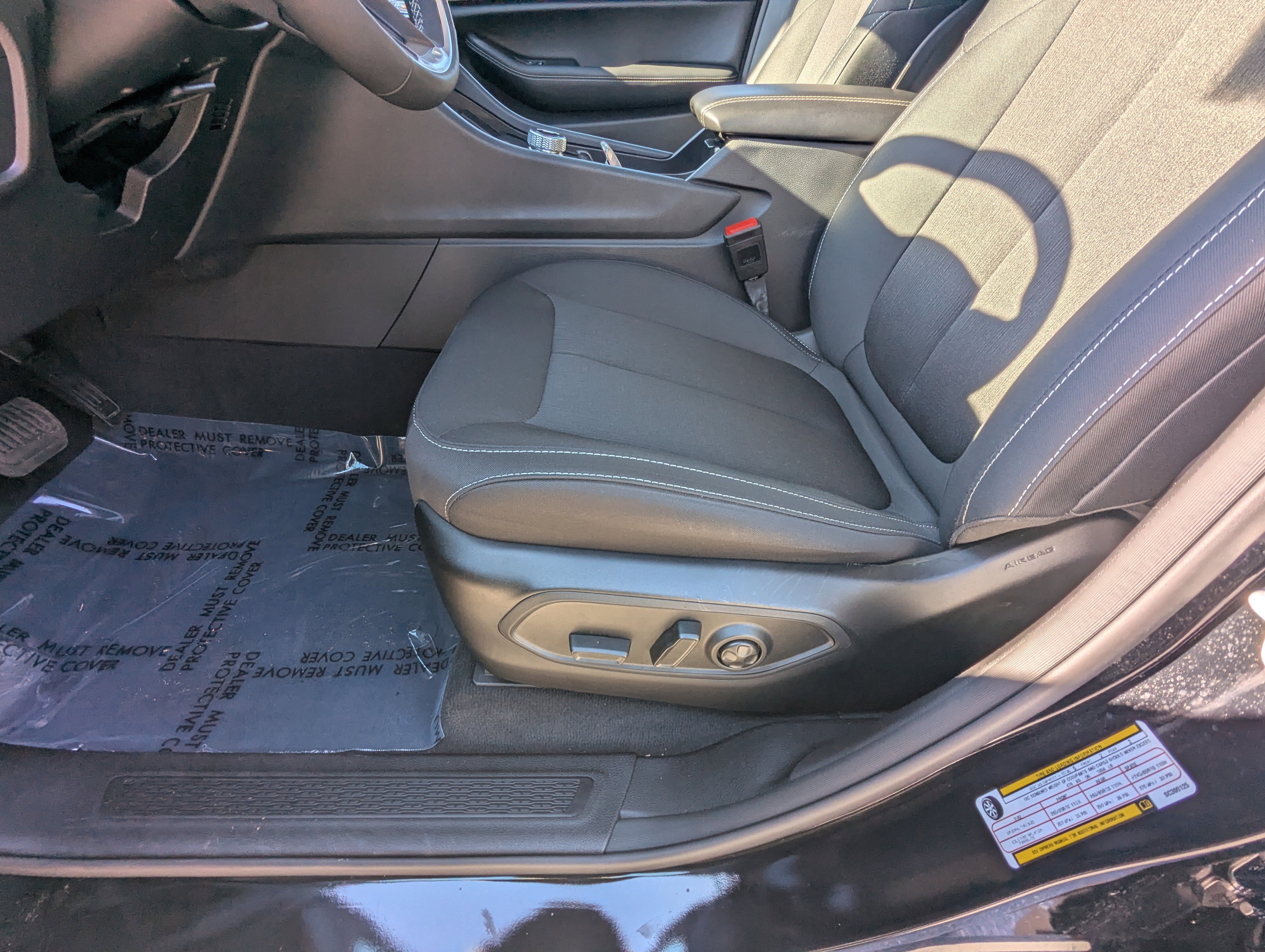 Used 2025 Jeep Grand Cherokee Laredo X w/ Luxury Tech Group I image 18