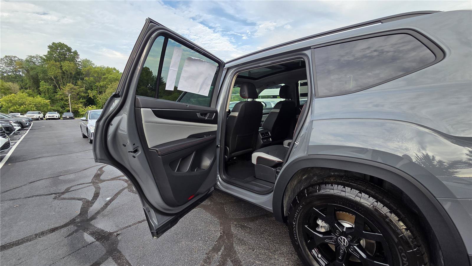 New 2026 Volkswagen Atlas Peak Edition AWD/4WD image 25