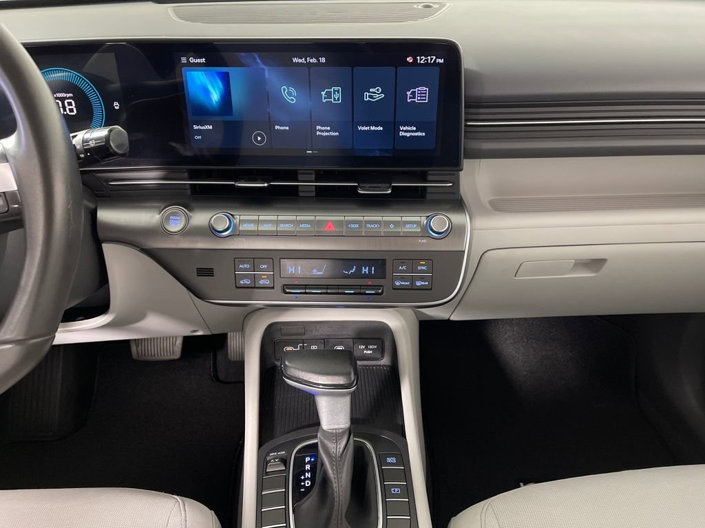 Certified 2025 Hyundai Kona SEL image 16