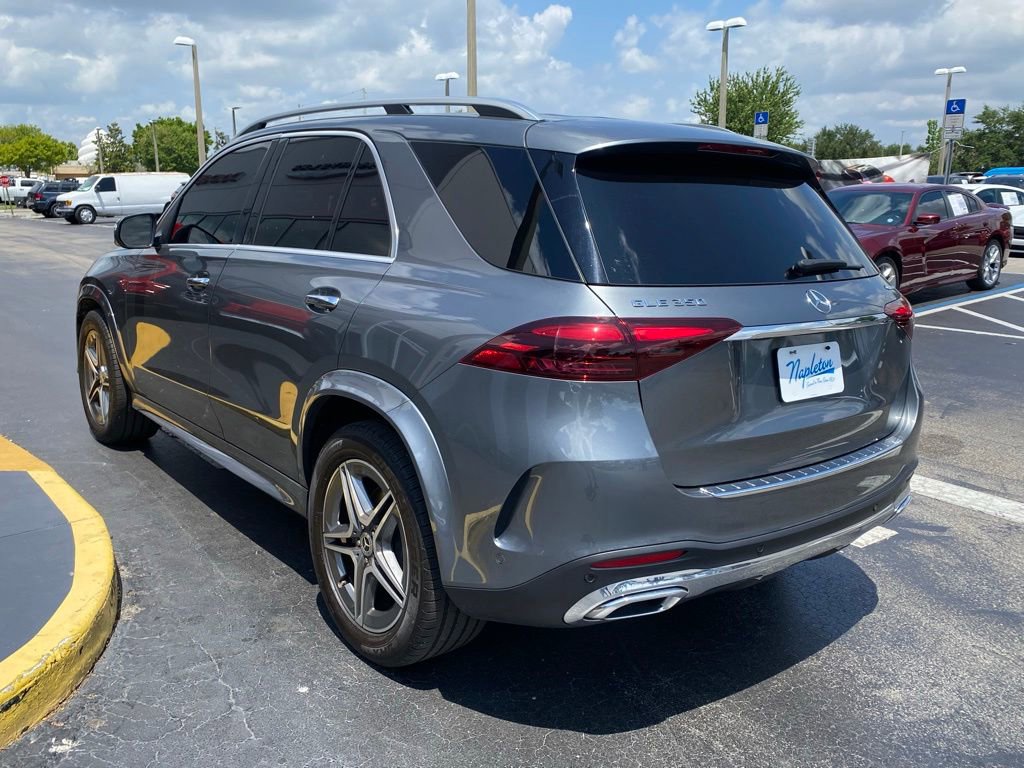 Used 2025 Mercedes-Benz GLE 350 4MATIC w/ AMG Line Exterior image 7