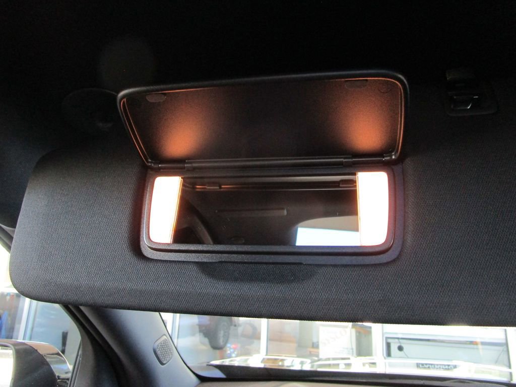 New 2026 Chevrolet Traverse RS w/ LPO, Floor Liner Package image 40