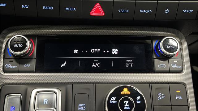 Used 2025 Hyundai Palisade Calligraphy image 18