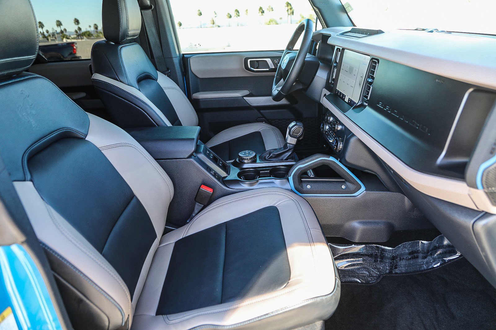 Used 2022 Ford Bronco Wildtrak image 16