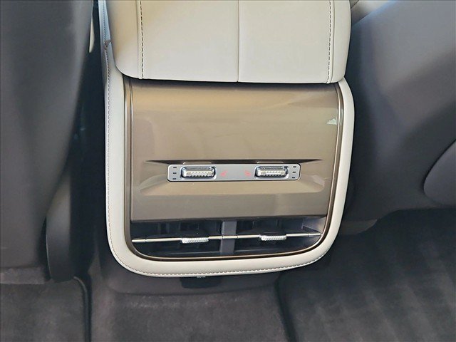 Used 2024 Lincoln Nautilus Black Label AWD/4WD image 17