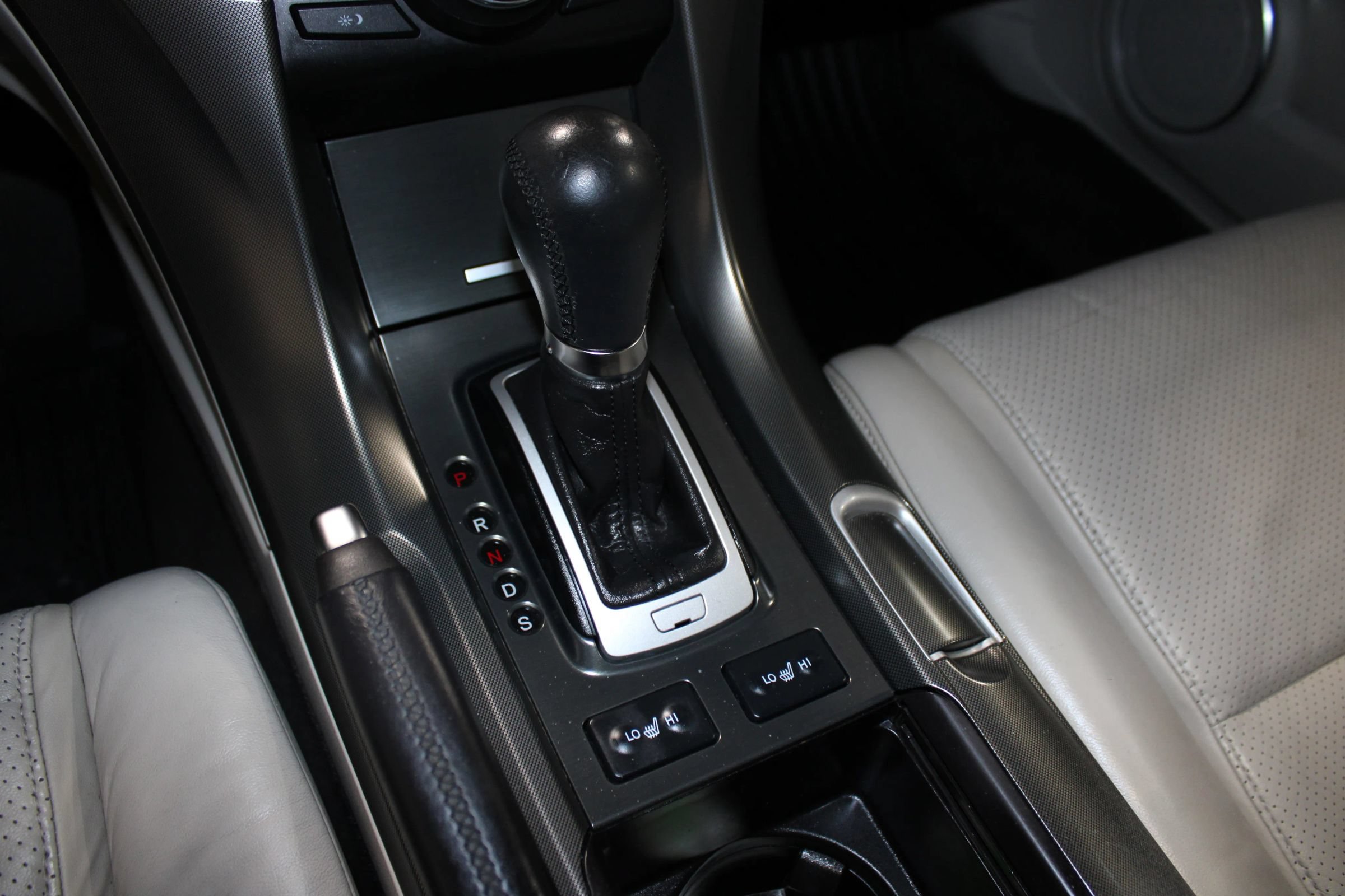 Used 2014 Acura TL w/ Technology Package FWD image 16