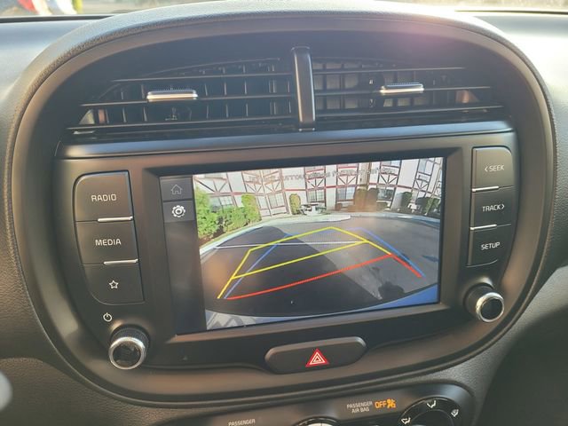 Used 2024 Kia Soul LX w/ Option Group 015 image 17