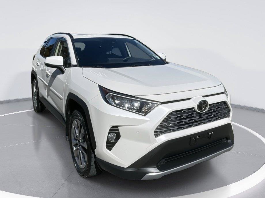 Used 2019 Toyota RAV4 Limited w/ Advanced Technology Package AWD/4WD image 1