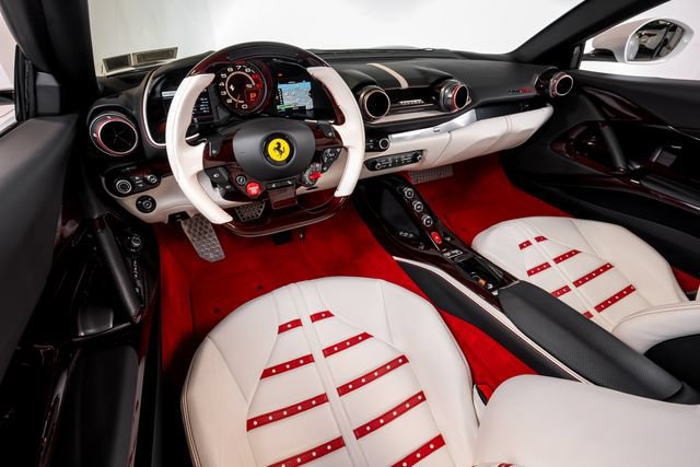 Used 2021 Ferrari 812 GTS RWD image 27