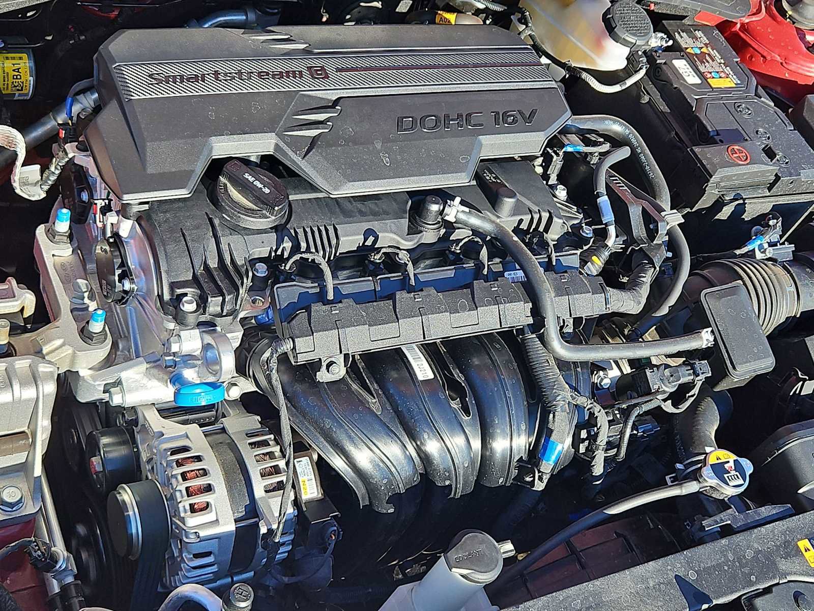 Certified 2025 Hyundai Elantra SE image 14