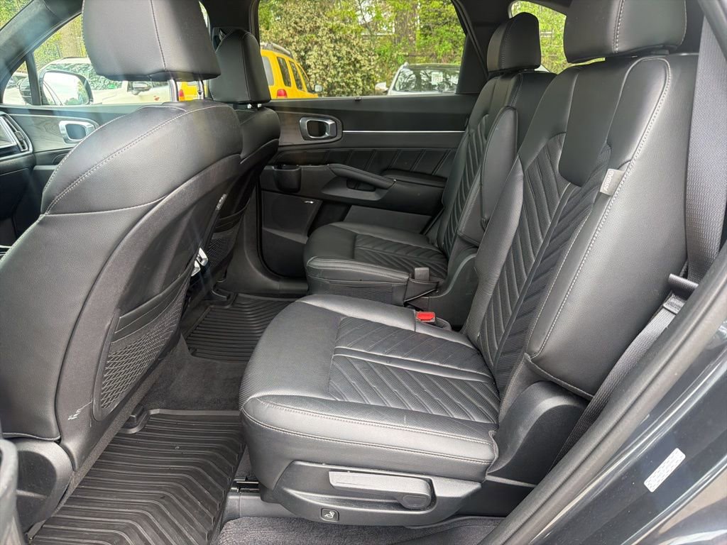 Used 2024 Kia Sorento SX Prestige image 26
