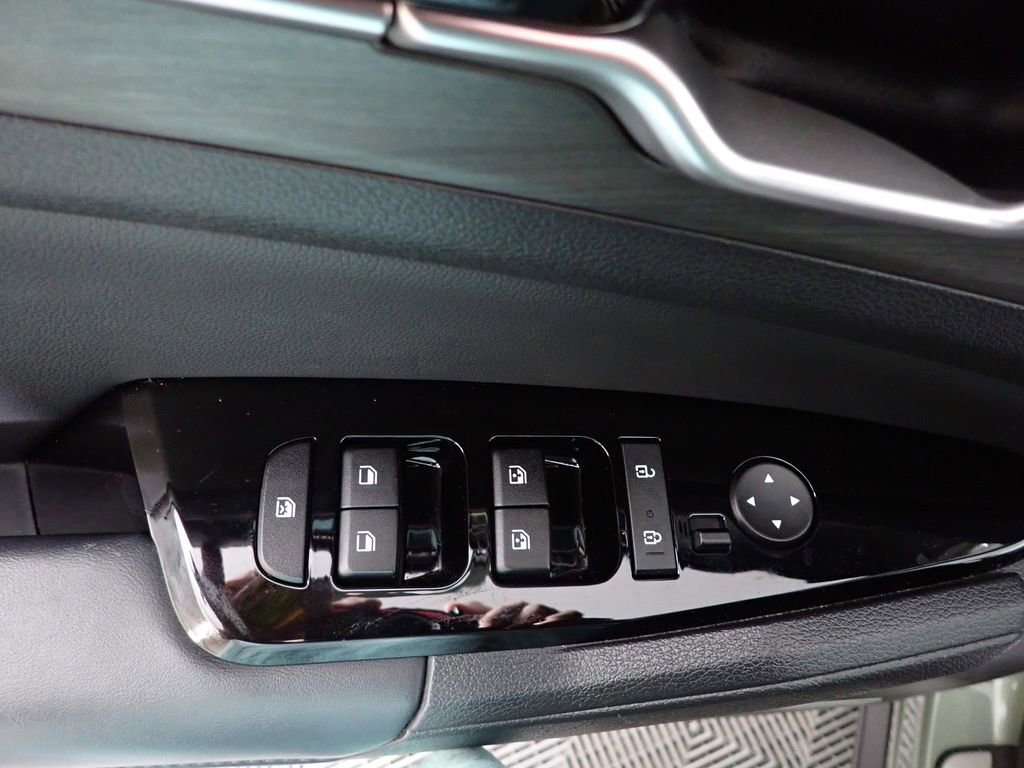 Used 2023 Kia Sportage X-Line w/ X-Line Premium Package AWD/4WD image 23