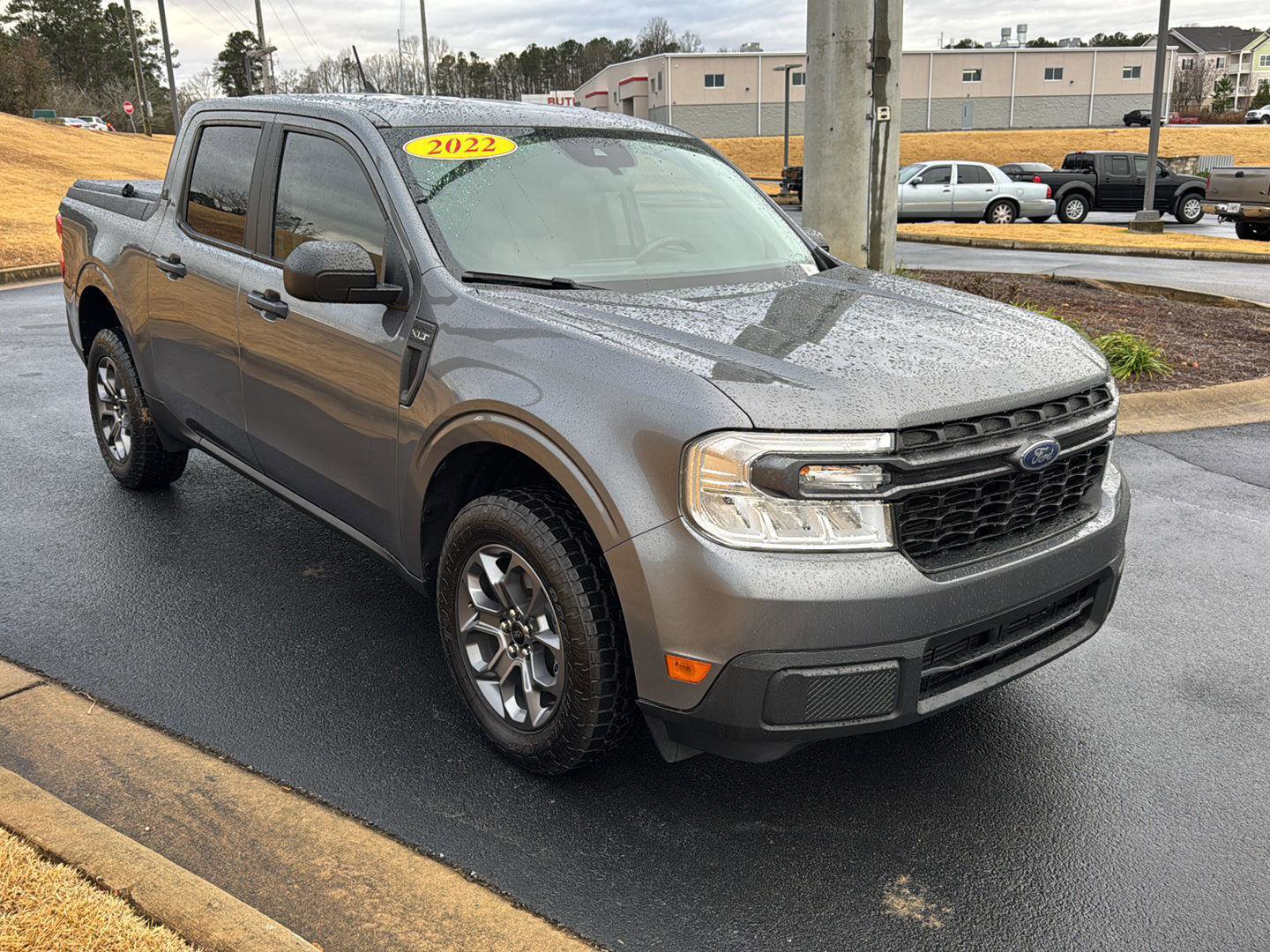 Used 2022 Ford Maverick XLT image 6