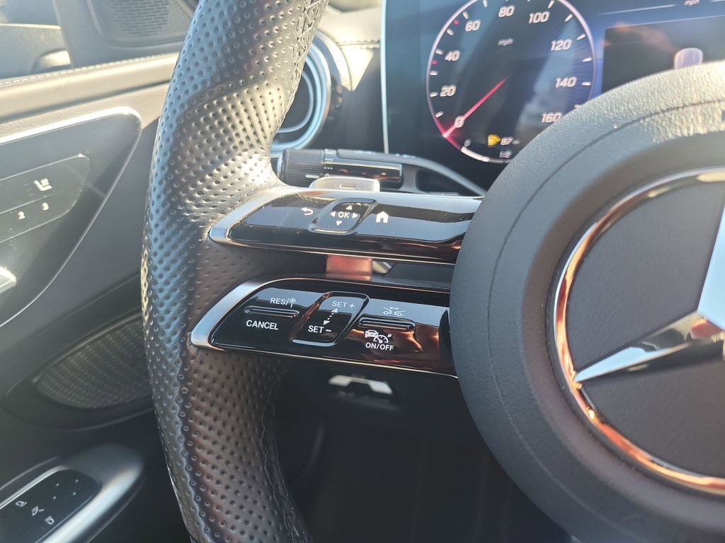 Used 2022 Mercedes-Benz C 300 Sedan image 26