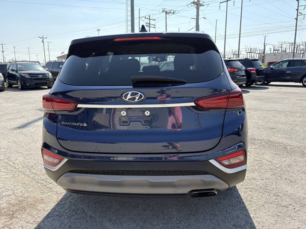 Used 2019 Hyundai Santa Fe SEL FWD image 9