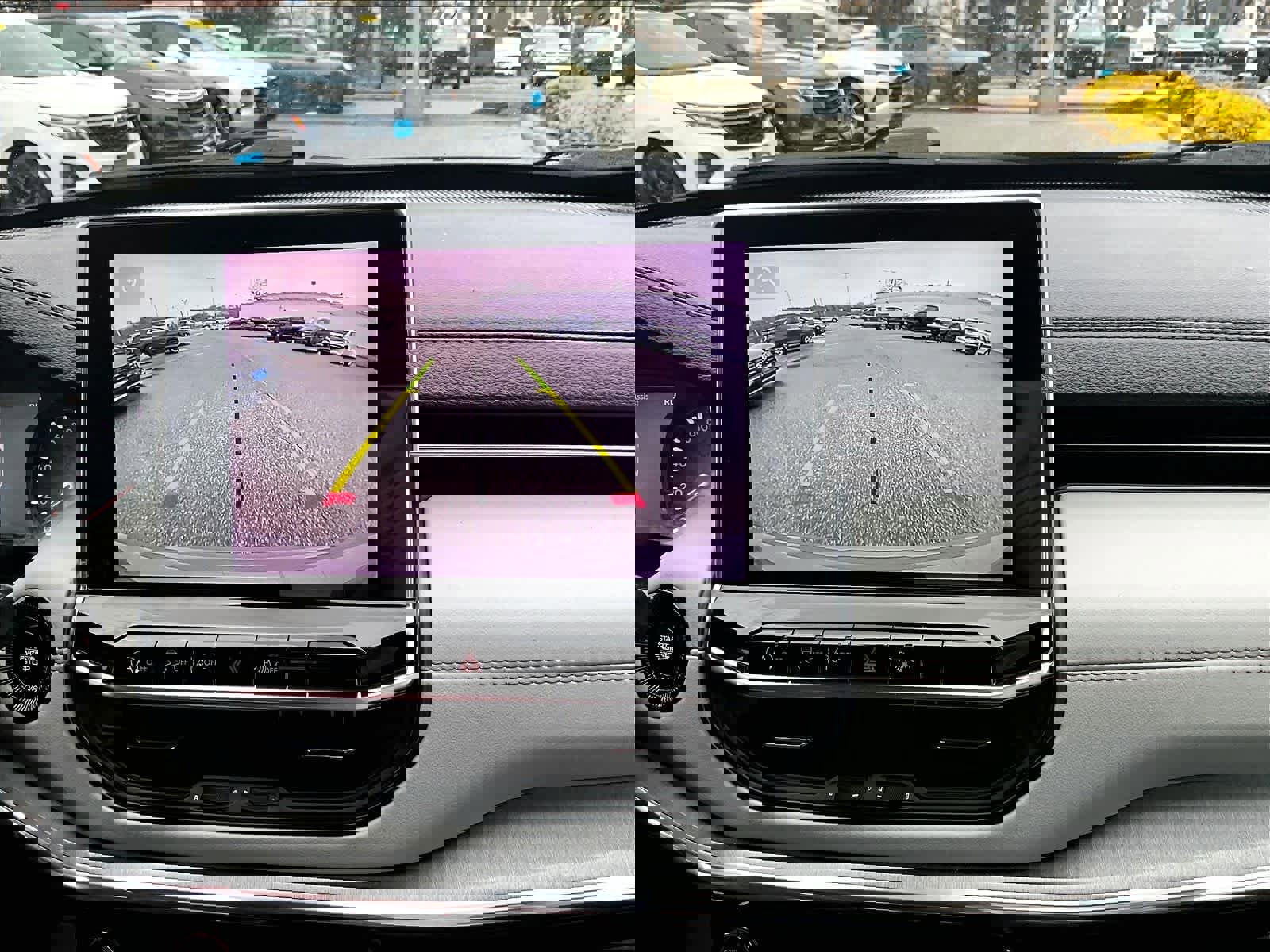 Used 2023 Jeep Compass Limited w/ Sun and Sound Group image 19