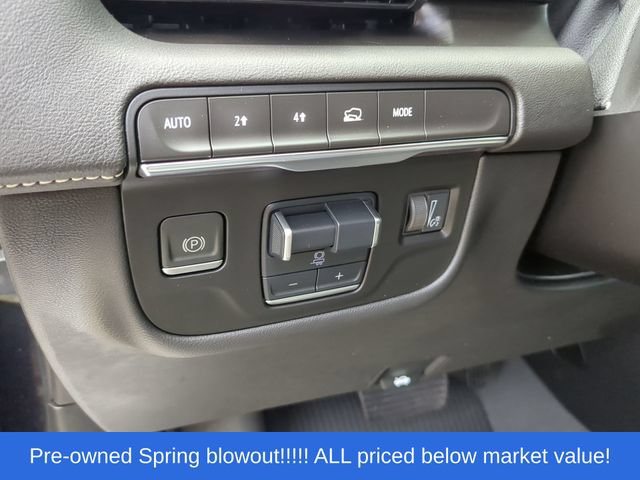 Used 2023 Cadillac Escalade Premium Luxury w/ Performance Package AWD/4WD image 26