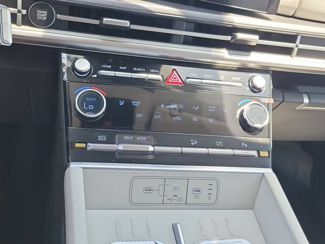 New 2026 Hyundai Santa Fe SEL FWD image 16
