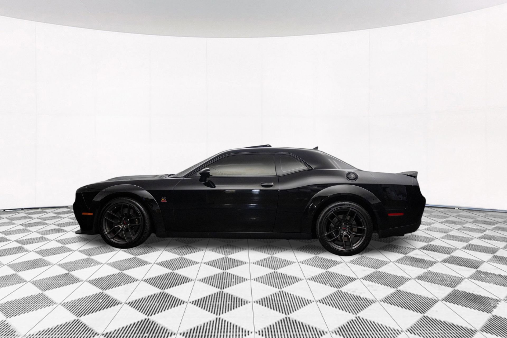 Used 2022 Dodge Challenger R/T Scat Pack RWD image 32