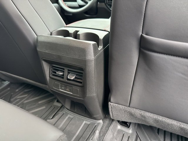 New 2025 Chevrolet Colorado Z71 w/ Midnight Edition image 13